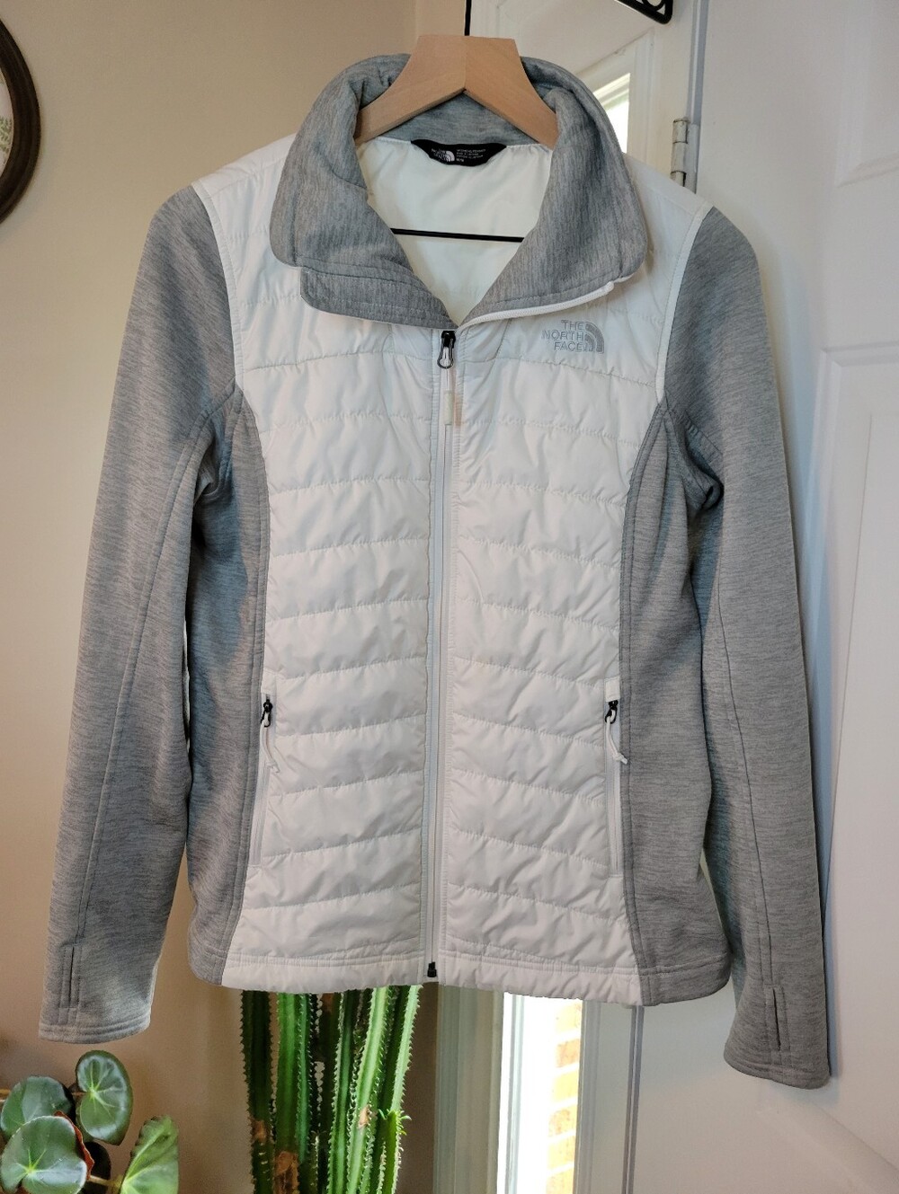 The North Face Women's Mashup Insulated Full Zip Jacket, Size Womens Medium